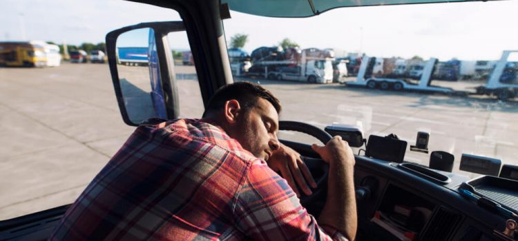 Slaaptekort bij vrachtwagenchauffeurs voorkomen met standairco